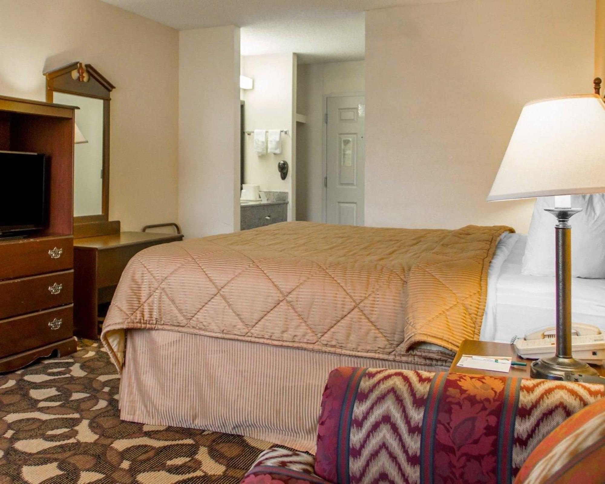 Quality Inn Broken Arrow - Tulsa Екстериор снимка
