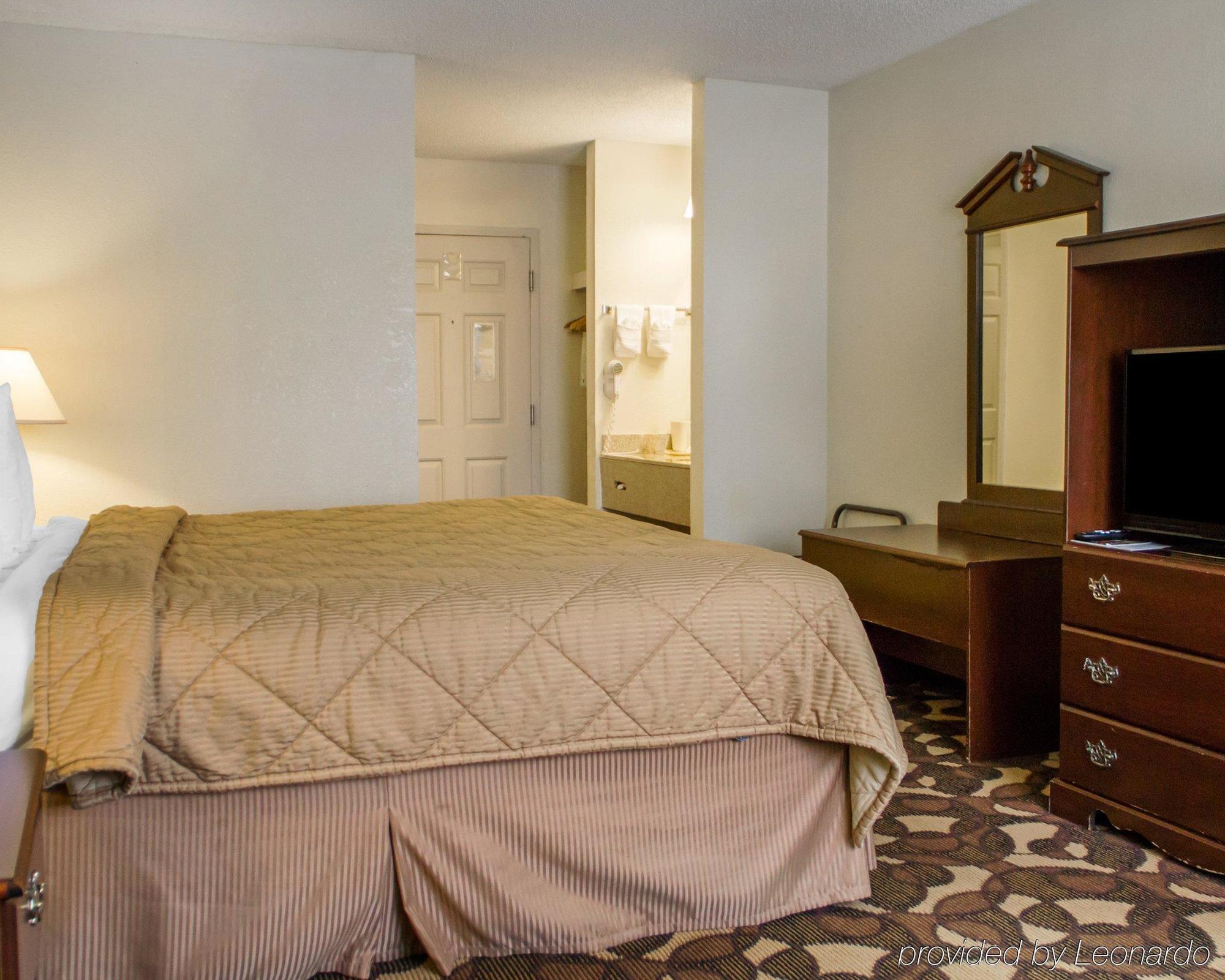 Quality Inn Broken Arrow - Tulsa Екстериор снимка